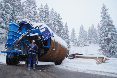 Transport Schacktkopfkruemmer RTW 15 122 x 85web