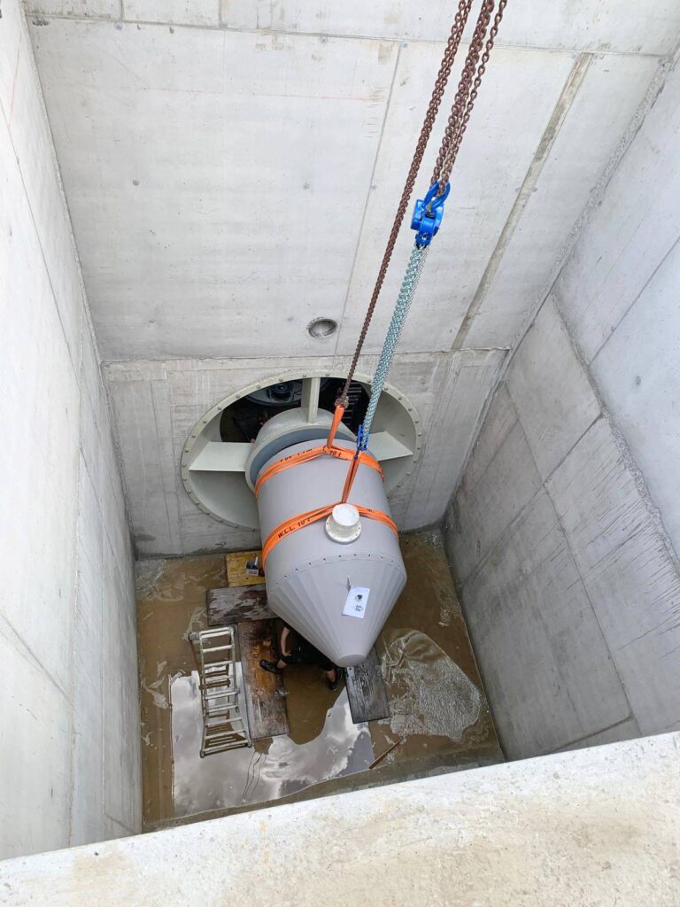 Kraftwerk Schmied Turbi_Generator1