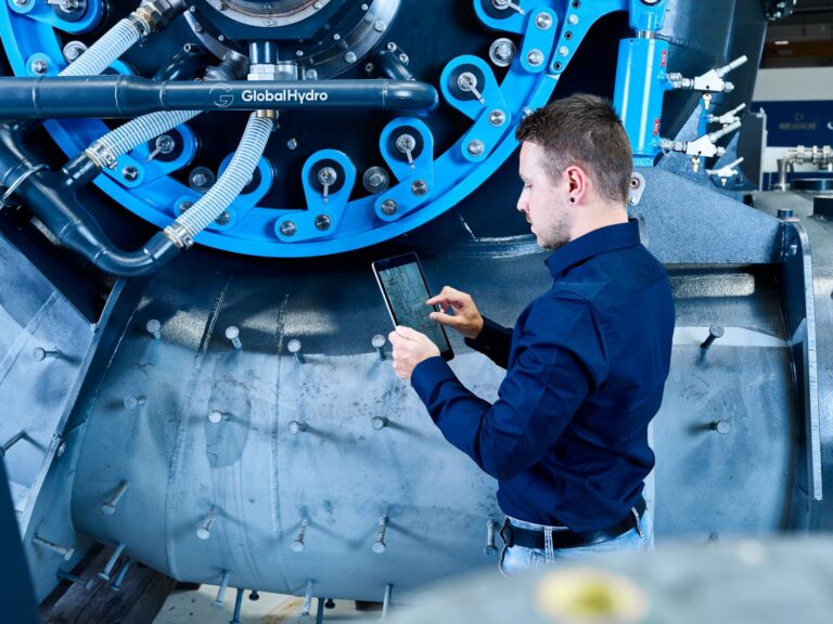 AI analyses help to determine the most effective scheduling of maintenance and inspection work.
