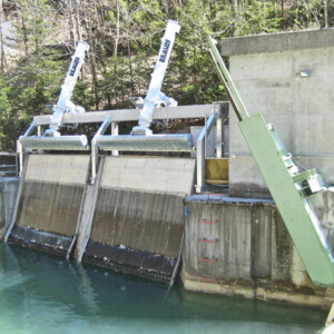 Smaller in design, but with the same reliable working performance as its “big brothers": The telescopic arm trash rack cleaners by Braun Maschinenfabrik. telescopic arm trash rack cleaners by Braun Maschinenfabrik