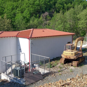 The new Skra power plant is located about 30 km from the northern Macedonian border. It went into operation in April 2020. Skra power plant