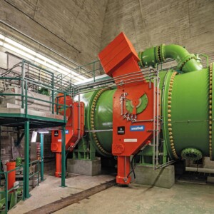 Butterfly valves after completion of maintenance work. Geppert needed around 6 months for the refurbishment of the valve components. Geppert_Kraftwerke_©MatthiasPristach