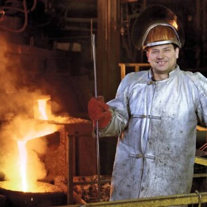 Regional production at TRM’s facilities provides
employment for around 230 staff. csm_Mitarbeiter TRM