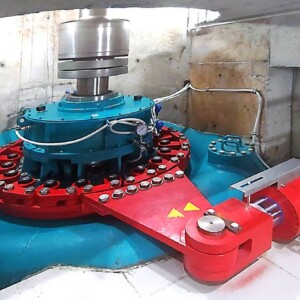 Due to the limited space available, great importance was attached to accessibility for maintenance activities when designing the turbines. Dak Di power plant