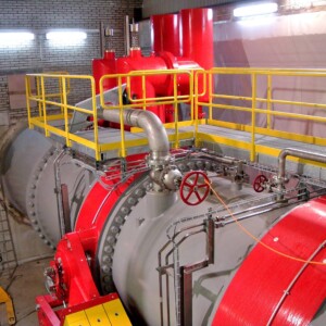 The new butterfly valves were manufactured by Adams Schweiz AG who commissioned Bilfinger with their installation. Combined with their actuators, each unit weighs 66 tons. Lifting the shut-off devices in and out through the maintenance shaft required incredible precision. Bilfinger Foto_Montage_Ecker Siegfried