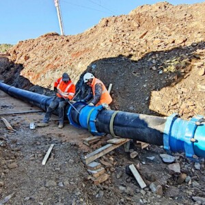Construction work, including the installation of the penstock, took only about six months to complete. Late 2022 marked the official inauguration of the facility. Kraftwerk Grau Roig Verlegung